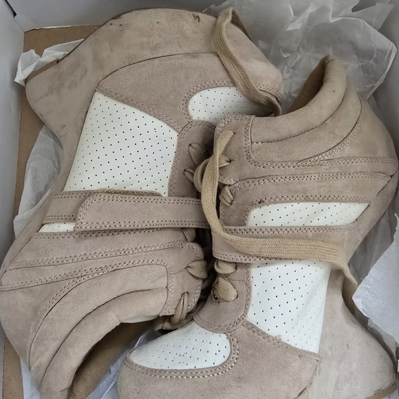 Paper Fox Shoes - Tennis antigravity heels size 8